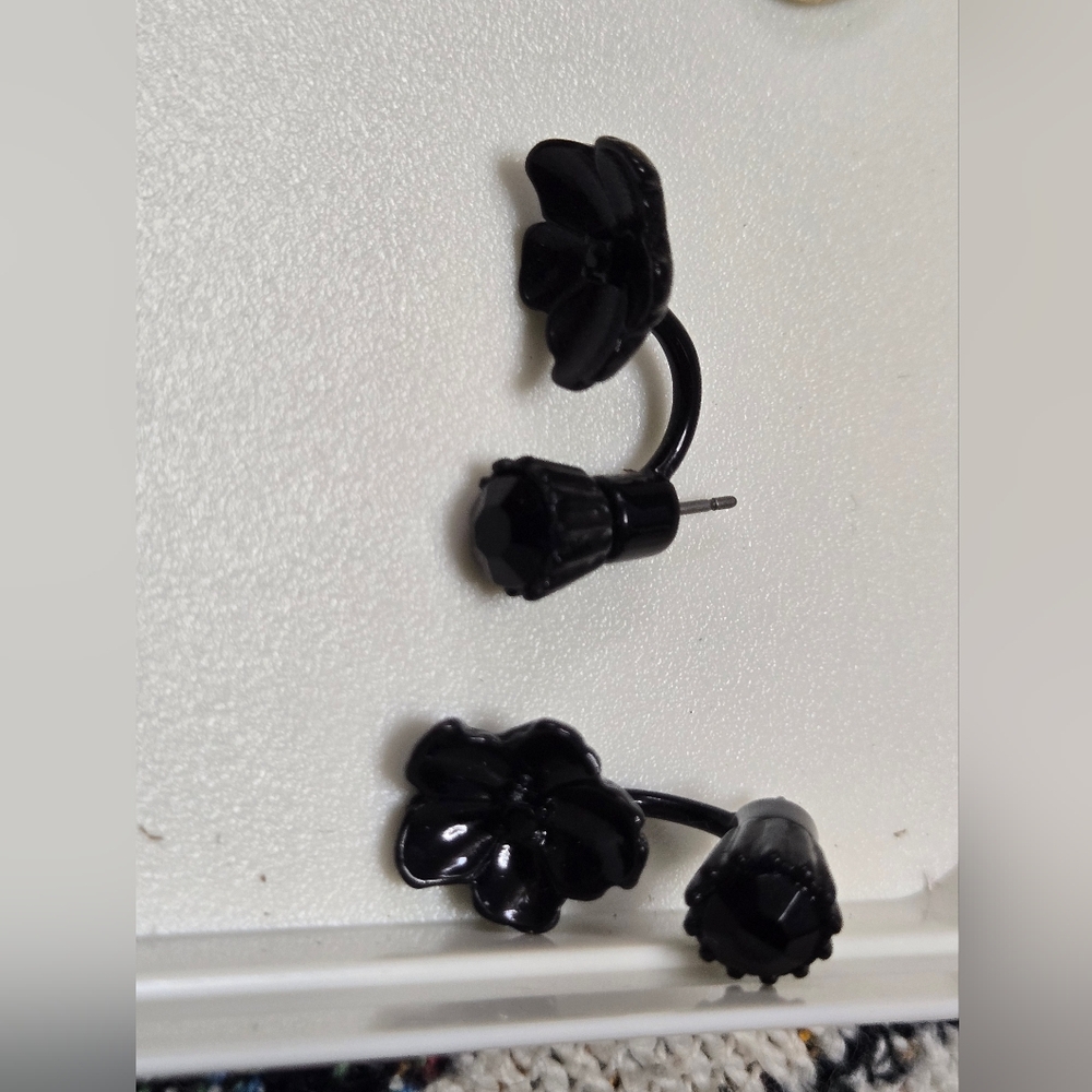 Assorted Earring Lot - image 7